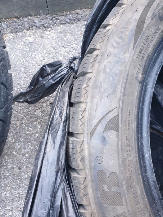 Гуми зимни 17 инча