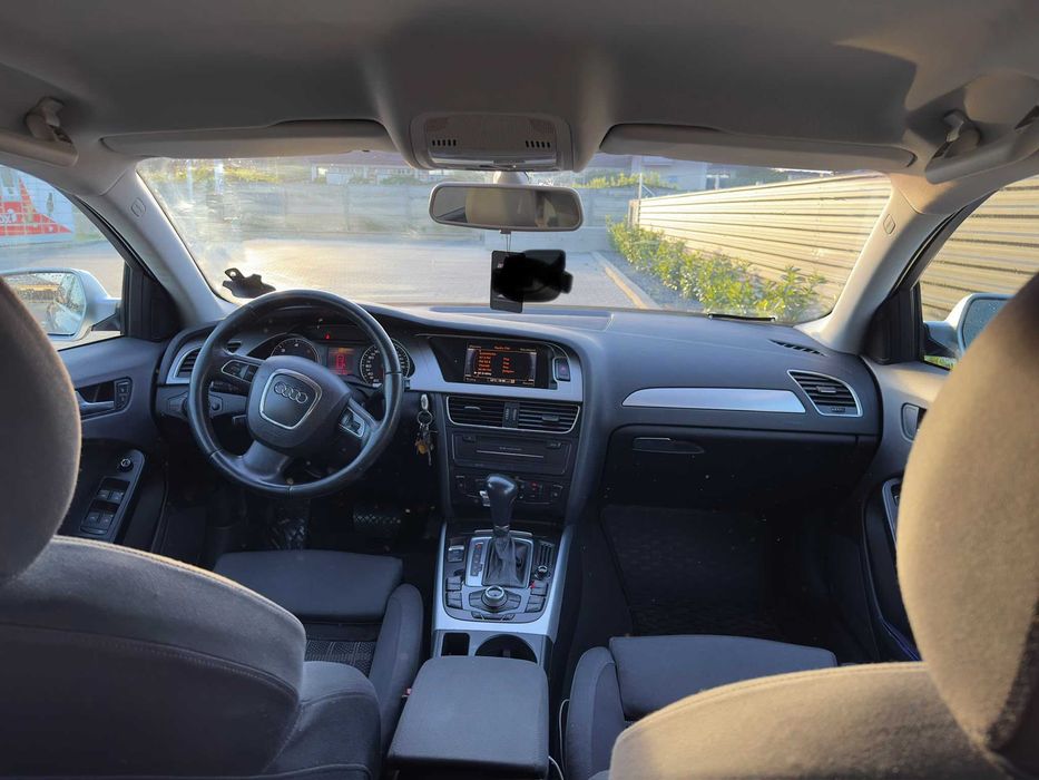 AUDI A4 Avant 2011 — imagine 2