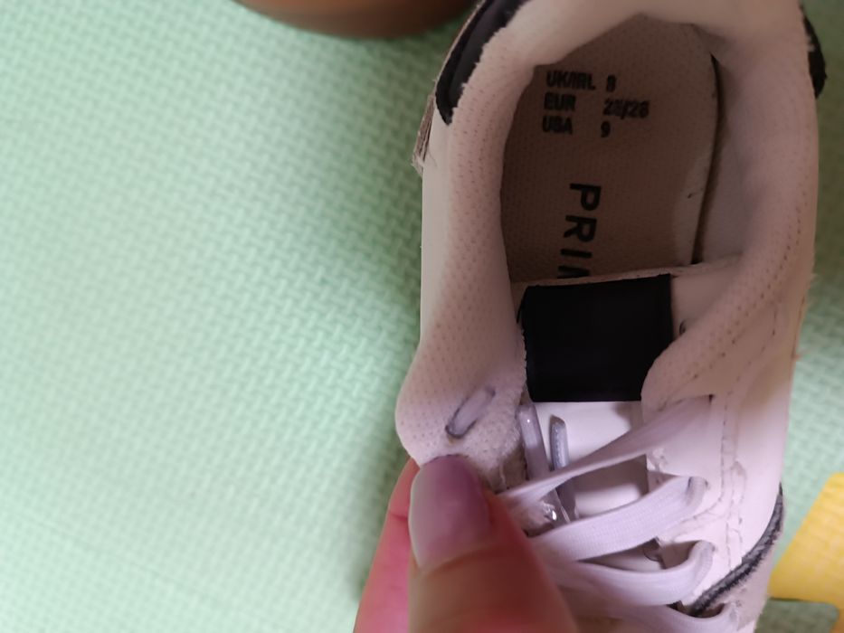 Adidași copii 25/26