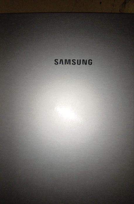 Frigider Samsung cu congelator, argintiu, stare nou