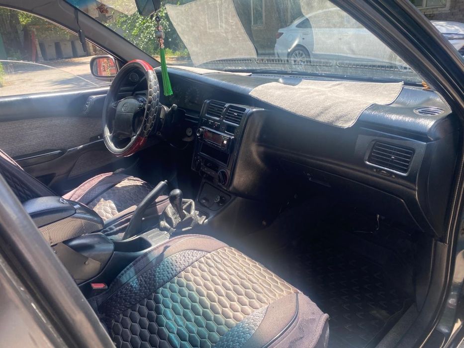 Toyota carina e, 1993