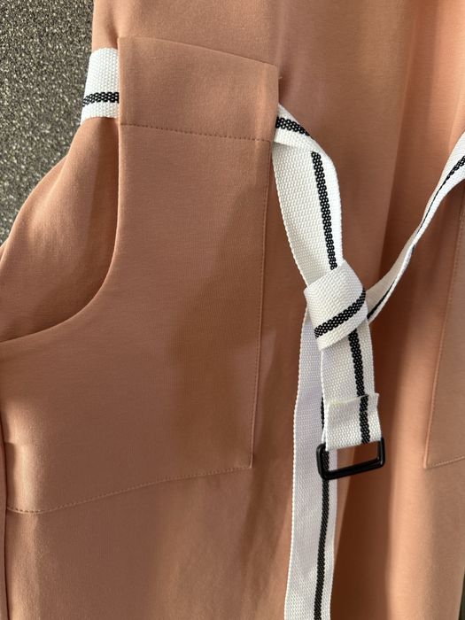 Спорт шик платье