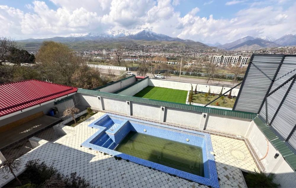 Продается Дом -Дача на Чарваке (Бочка)