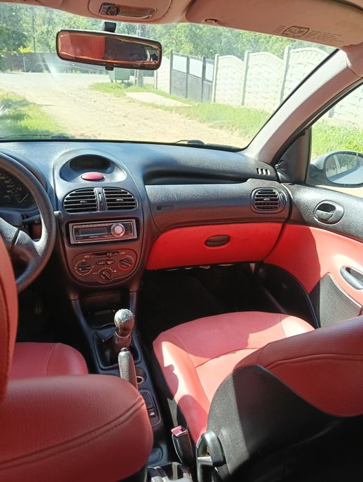 Vând Peugeot 206