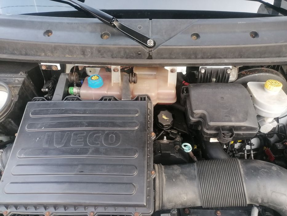 Vând iveco Daily 35C13