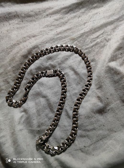 Серебряный тросс