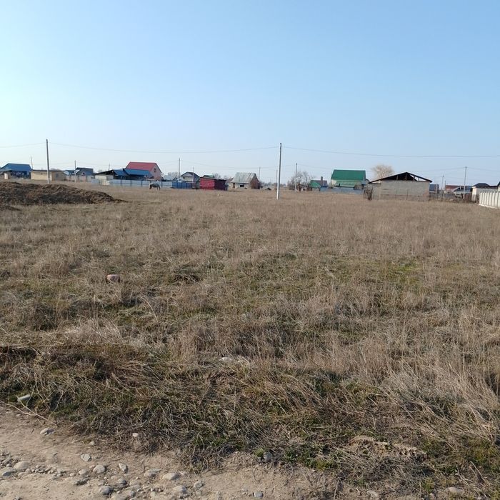 Участок земля ровный