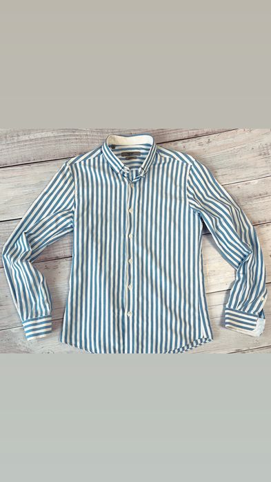 Мужская стильная рубашка