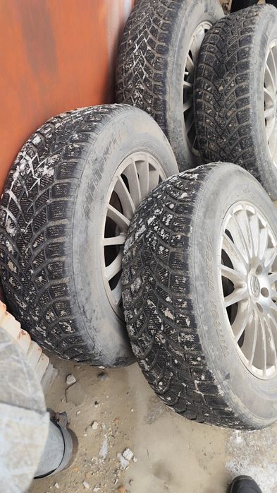 Продам Диски с шинами