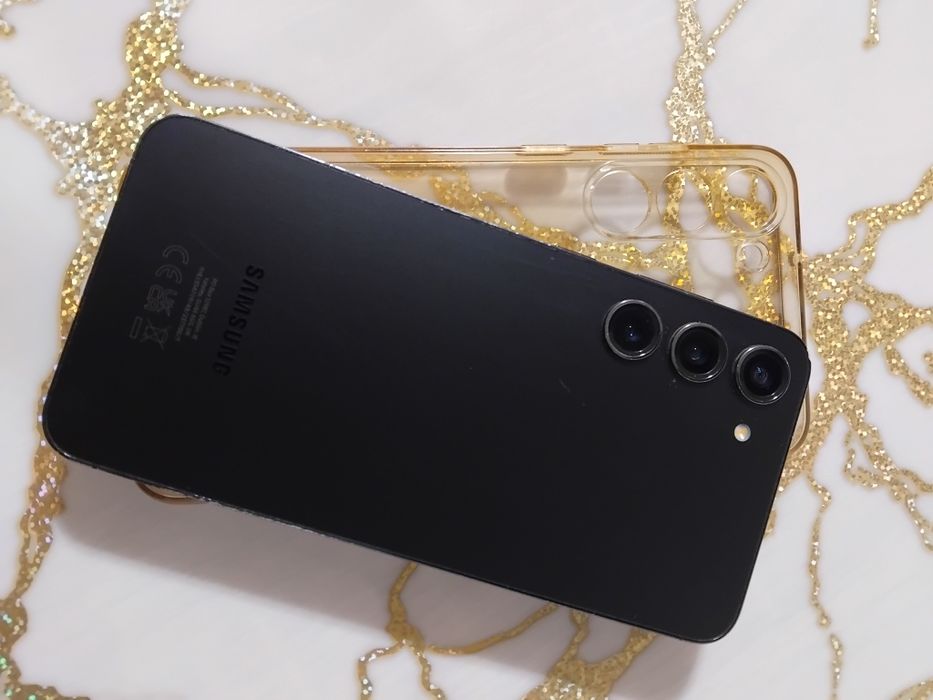 Samsung galaxi S23+ plus 256/8 GB ram