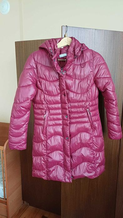 Дамско яке- обличано веднъж.