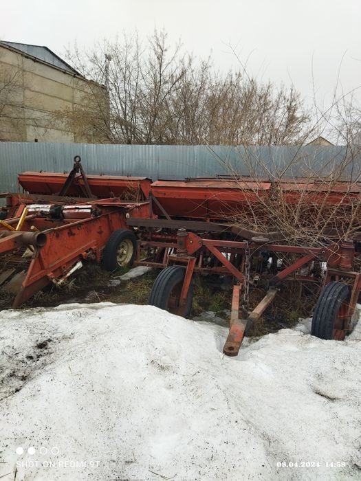 Сельхоз техника сеялки