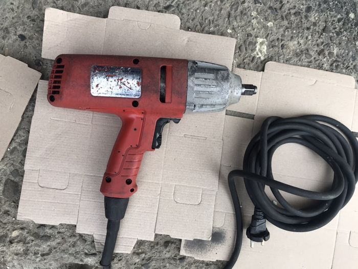 Milwaukee Masina de înșurubat cu Impact Milwaukee IPWE 400R 725W