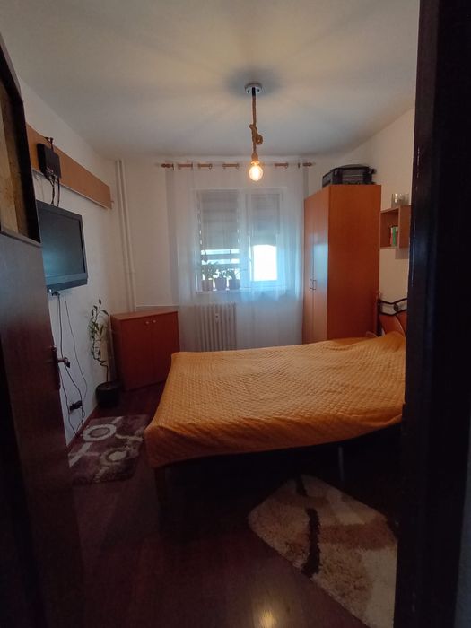 Apartament 3 camere, Valea Rosie