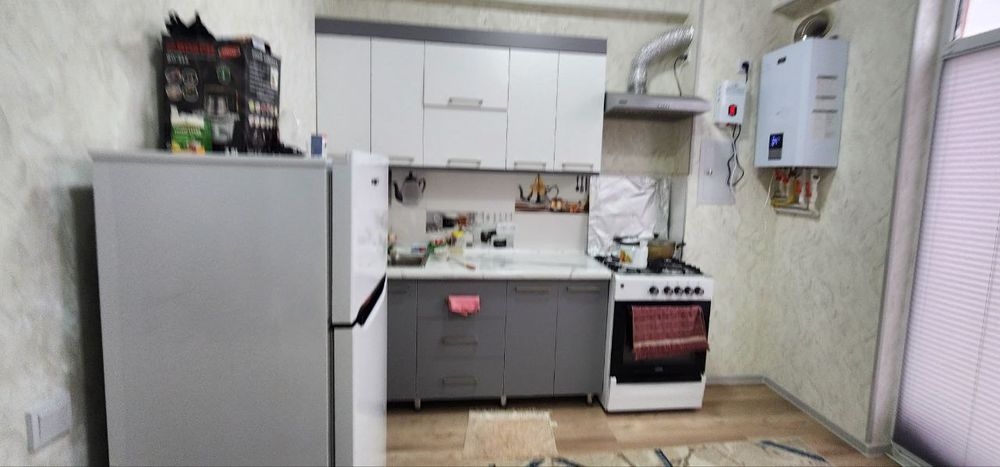 Ikki xonalik uy sotiladi