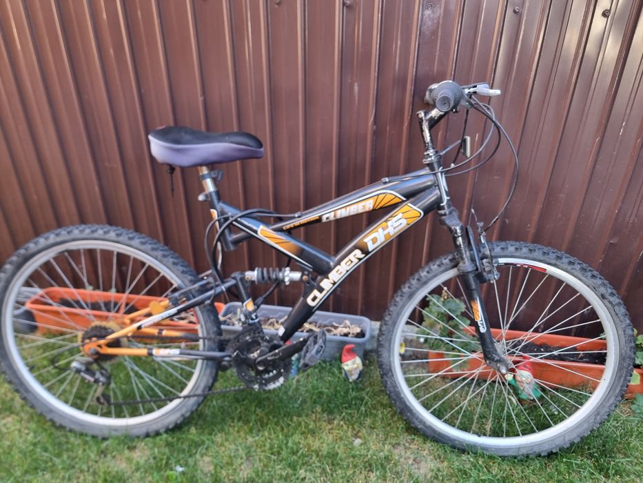 Vând bicicleta in stare buna
