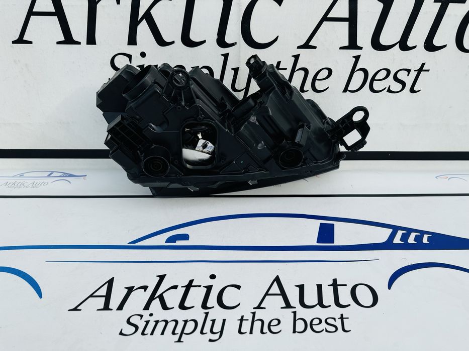 Far stanga led Skoda Scala cod 657941015