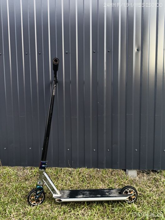 Продам трюковой самокат oxelo mf 3.6