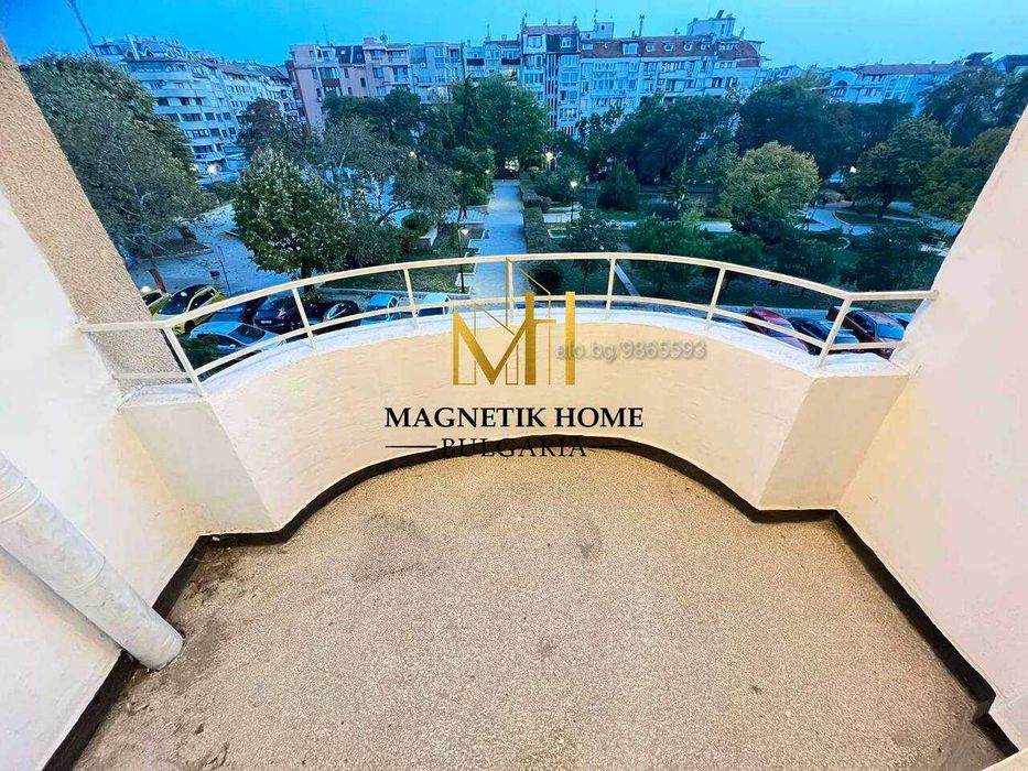 Дава се под наем Тристаен апартамент в Бургас, Възраждане - 120 кв.м за 408 € - Снимка #10