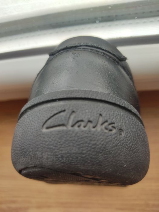 Детски обувки - маратонки Clarks