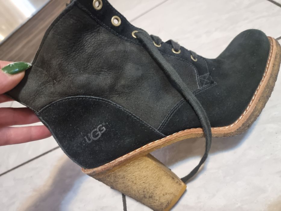 UGG дамски боти на ток номер 40