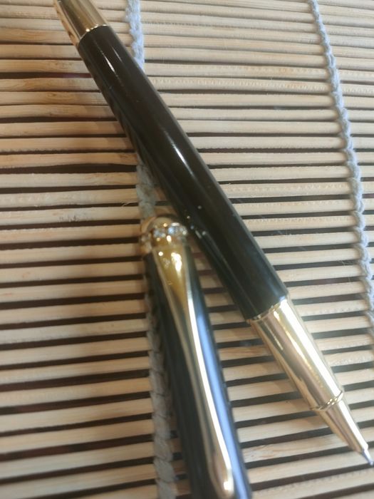 Продам перьевую авторучку!!!