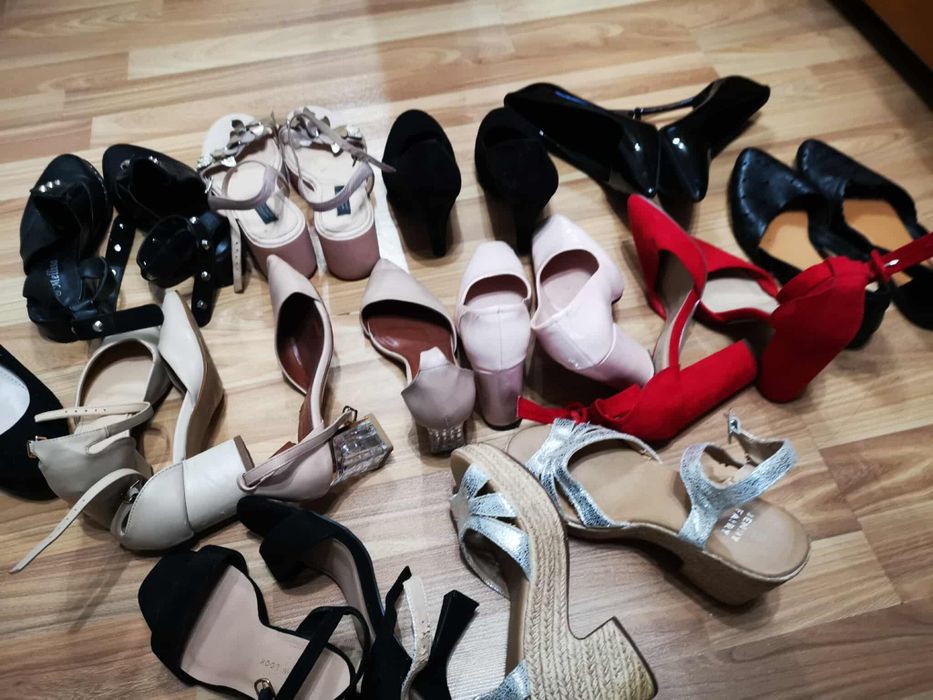 Pantofi dama eleganti