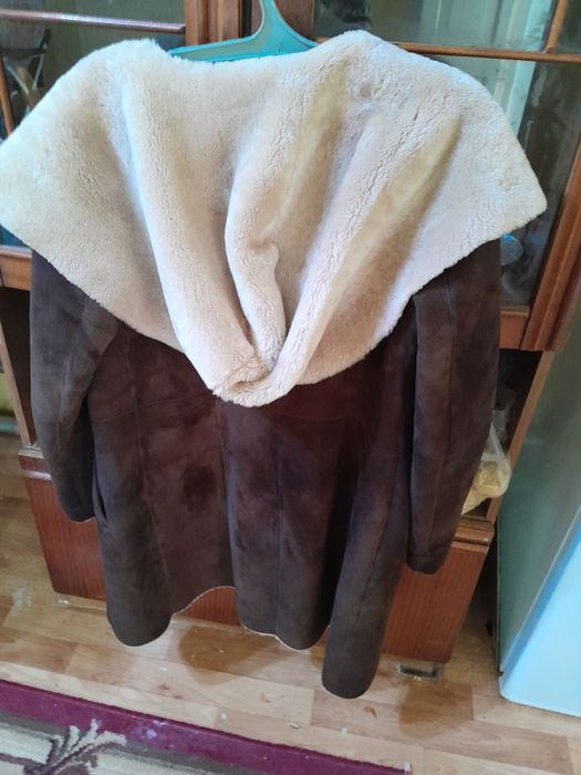 Продам дублёнку женскую