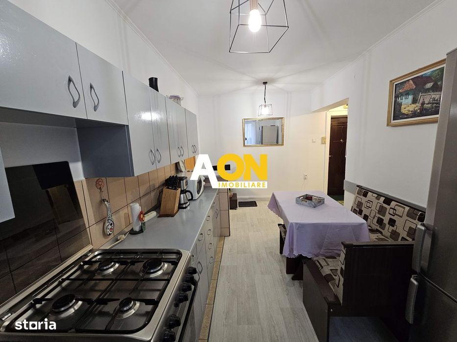 Apartament 3 camere, mobilat, utilat, etaj 2, Cetate