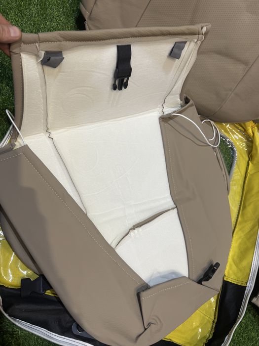 Модельные чехлы для Mitsubishi outlander 08-10г.в