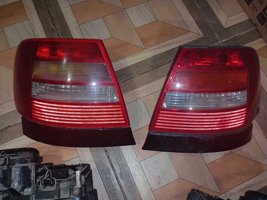 Фарове, турбо, стопове