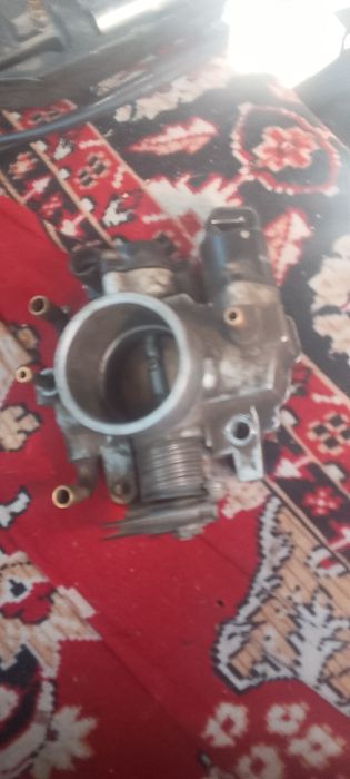 Дроссельная заслонка ваз