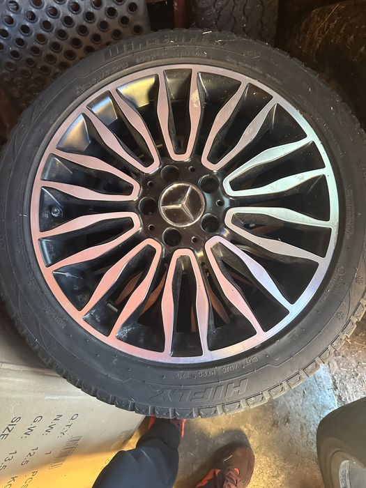 Jante plus anvelope cauciucuri 245/45/18 Mercedes C,E,V Class