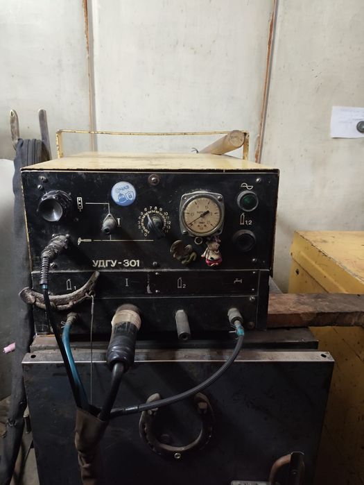 Продам аргонный сварочный аппарат бу. УДГУ