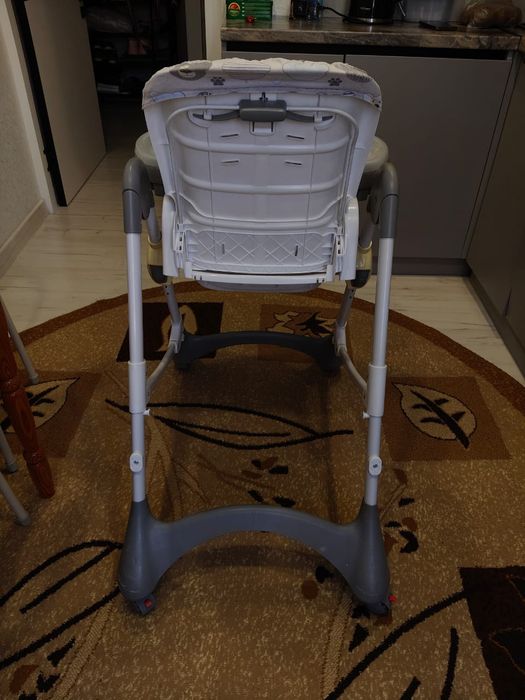 Детский стул с ремнями!