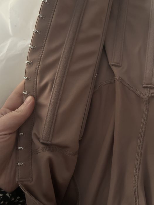 утягивающее белье