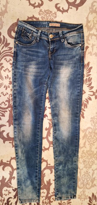 Дамски дънки,само за 20лв