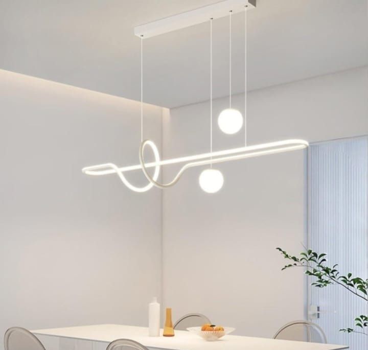 Люстра сатылады. Новый.