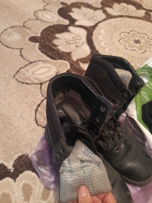 Берцы сатылады 2 шт 15.000