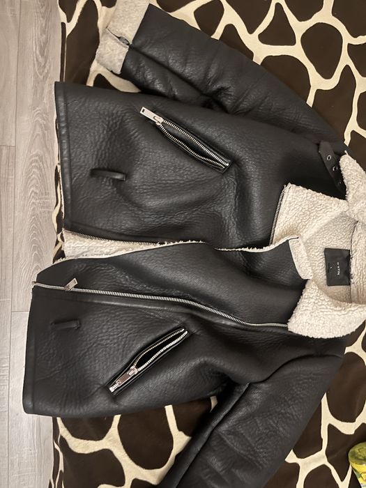 Дублёнка-авиатор чёрного цвета