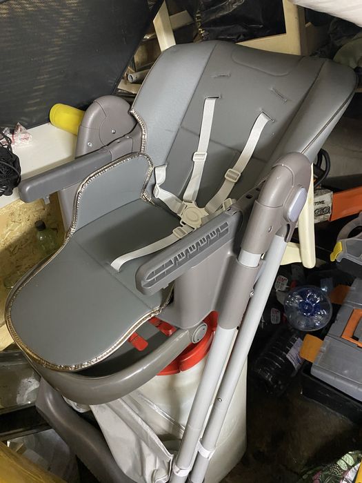 Стульчик для кормления новый