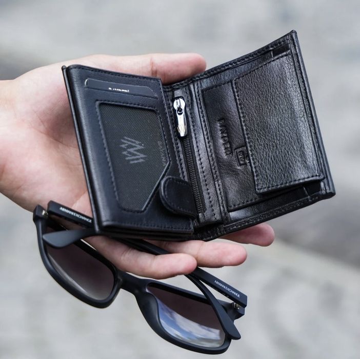 Мъжки портфейл с Rfid защита от естествена кожа