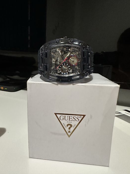 Мъжки часовник Guess