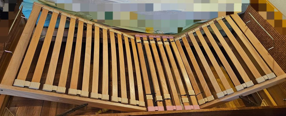 НАМАЛЕНА ЦЕНА! Подматрачни рамки 2 бр. За легла 82/186 см.