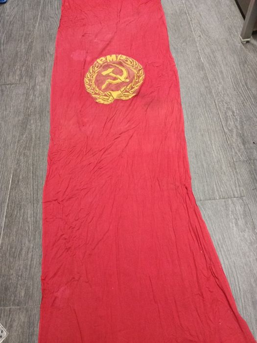 Vând steag comunist cu emblema partidului muncitoresc roman