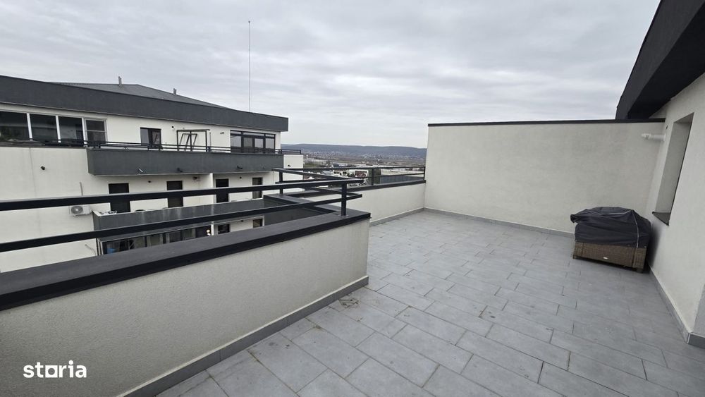 Penthouse 2 camere + birou, terasa, bloc nou, parcare – Craiovei