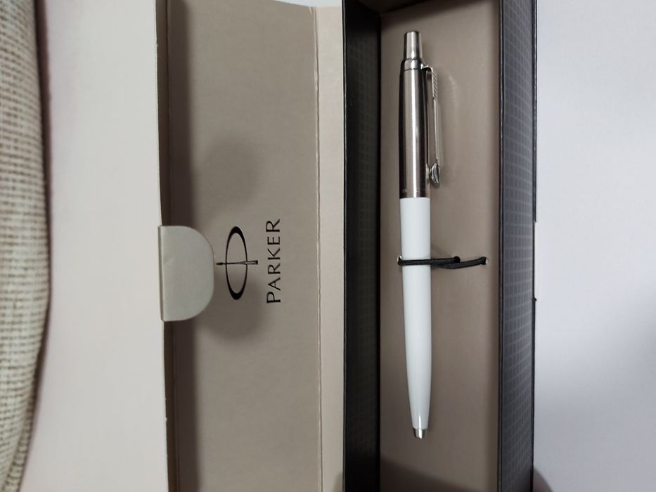 Пластмасови химикалки, Алуминиеви, Метални и Химикалки Parker