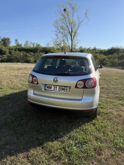 Volkswagen Golf Plus 1.6 MPI 102 CP | Benzină | 2006