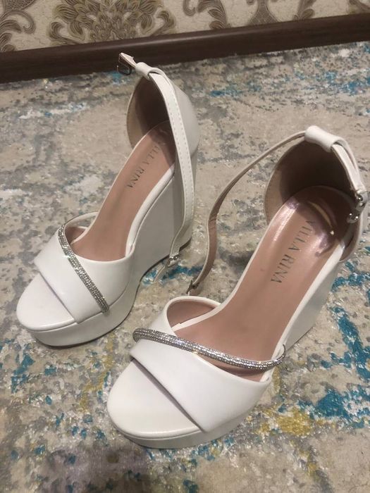 Tufli sifat basanojka