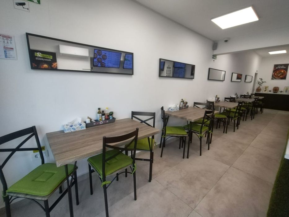 Restaurant de vanzare complet utilat si echipat 18500E Centru Ienăchiță Accept Schimburi